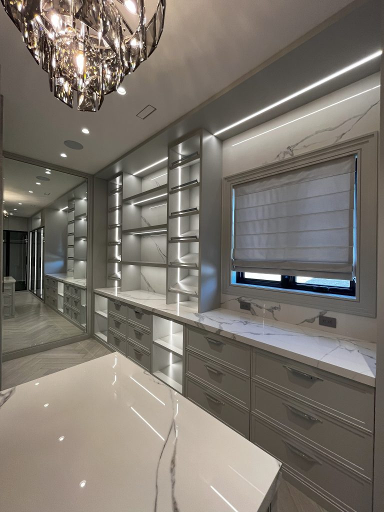 PerfectBathroomDraperybyAnnaMaria 2